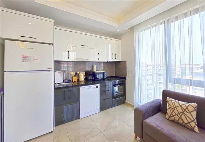 Сучасна квартира 1 + 1 в оренду в районі Оба-комфорт поруч з морем