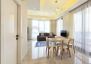 Сучасна квартира 1 + 1 в оренду в районі Оба-комфорт поруч з морем