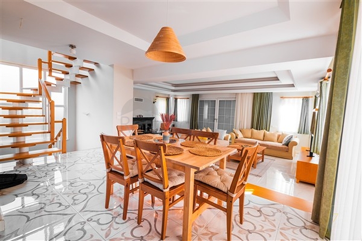 Вілла планування 3+2 в мікрорайоні Текірова-Кемер