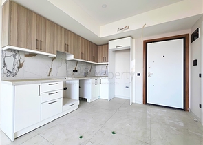 Сучасні апартаменти 1 + 1 біля пляжу Клеопатра