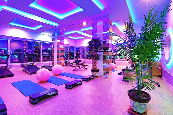  Затишна мебльована квартира з багатою інфраструктурою в мальовничому районі Авсаллар