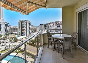  Затишна мебльована квартира з багатою інфраструктурою в мальовничому районі Авсаллар