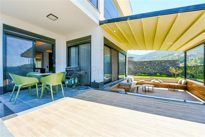 Розкішна вілла з панорамним видом на море-ідеальне поєднання затишку, стилю і самоти