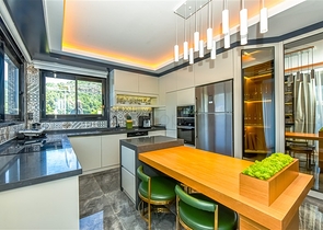 Розкішна вілла з панорамним видом на море-ідеальне поєднання затишку, стилю і самоти