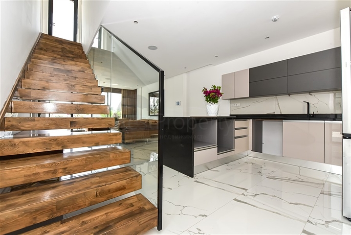 Сучасна вілла з морським видом в оточенні природи і преміального комфорту