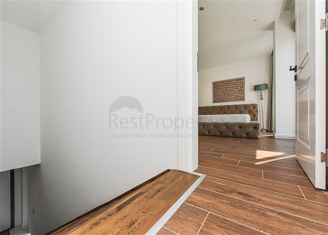 Сучасна вілла з морським видом в оточенні природи і преміального комфорту