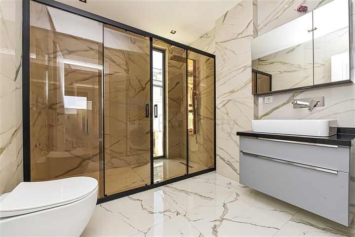 Сучасна вілла з морським видом в оточенні природи і преміального комфорту