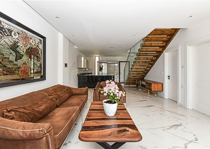 Сучасна вілла з морським видом в оточенні природи і преміального комфорту