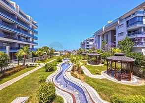 Сучасні апартаменти з панорамним видом на море 