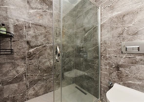 Сучасні апартаменти з панорамним видом на море 