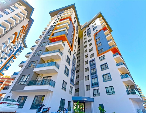 Оренда затишної квартири 1 + 1 з багатою інфраструктурою в самому серці Махмутлара