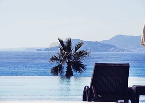 Квартира з видом на море в житловому комплексі з інфраструктурою преміум-класу