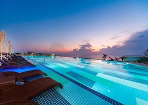 Квартира з видом на море в житловому комплексі з інфраструктурою преміум-класу