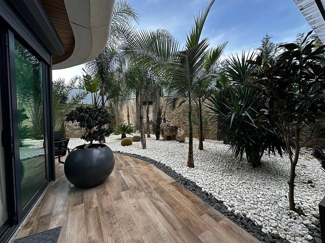 Просторий дуплекс біля моря в преміум-комплексі - для цінителів високого рівня життя