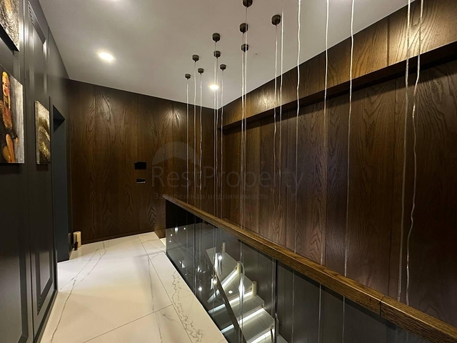 Просторий дуплекс біля моря в преміум-комплексі - для цінителів високого рівня життя