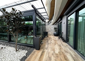 Просторий дуплекс біля моря в преміум-комплексі - для цінителів високого рівня життя