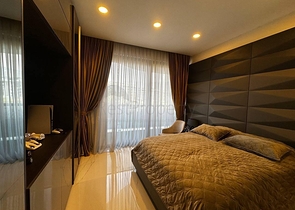 Просторий дуплекс біля моря в преміум-комплексі - для цінителів високого рівня життя