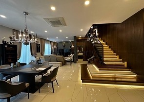 Просторий дуплекс біля моря в преміум-комплексі - для цінителів високого рівня життя