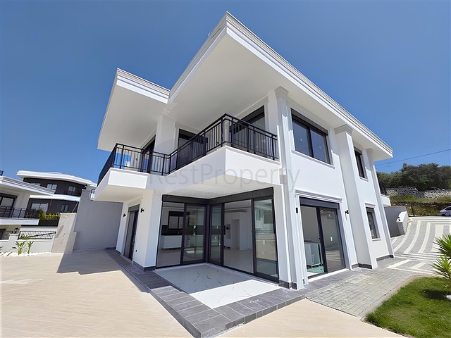 Розкішна вілла 4 + 1 з приватним басейном і видом на море в Каргиджаку