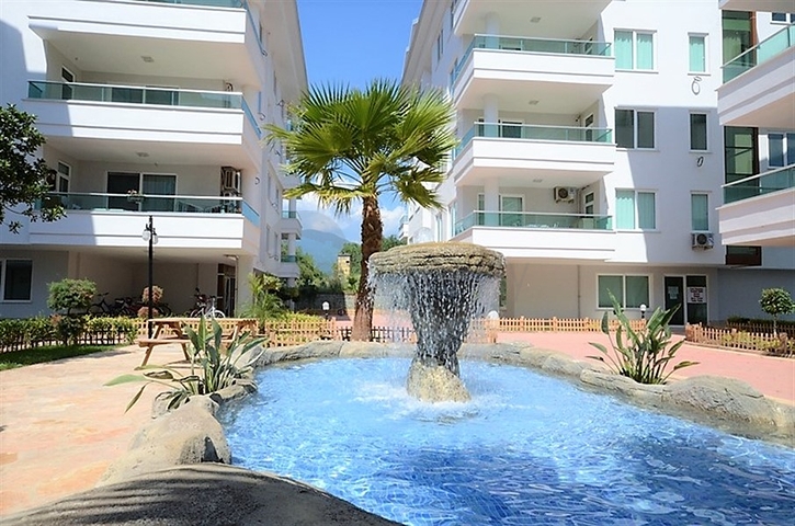 Затишна мебльована квартира поруч з морем в зеленому районі Кестель