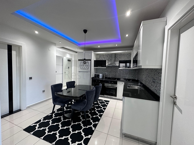 Затишна мебльована квартира поруч з морем в зеленому районі Кестель