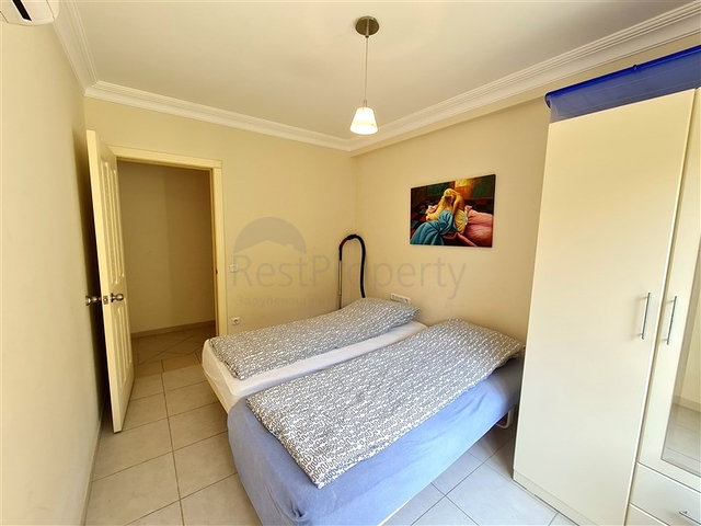 Затишна квартира з просторим плануванням в мальовничому районі Оба