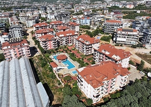 Затишна квартира з просторим плануванням в мальовничому районі Оба