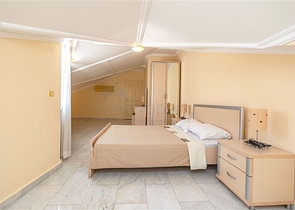 Просторий пентхаус 4 + 1 в затишному житловому комплексі в районі Оба-комфорт для всієї родини