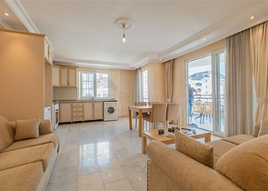 Просторий пентхаус 4 + 1 в затишному житловому комплексі в районі Оба-комфорт для всієї родини