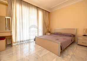 Просторий пентхаус 4 + 1 в затишному житловому комплексі в районі Оба-комфорт для всієї родини