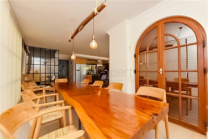 Елітна вілла 5+2 з видом на море в центрі Аланії-приватність — комфорт і розкіш в одному місці