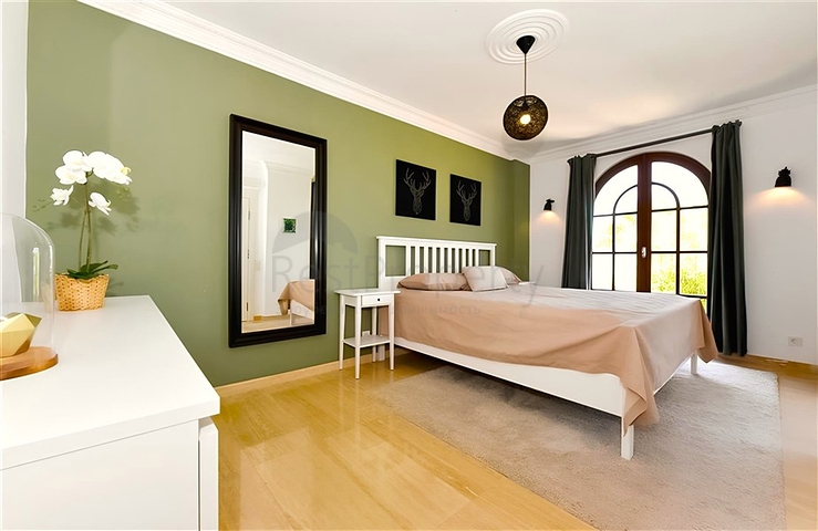 Елітна вілла 5+2 з видом на море в центрі Аланії-приватність — комфорт і розкіш в одному місці