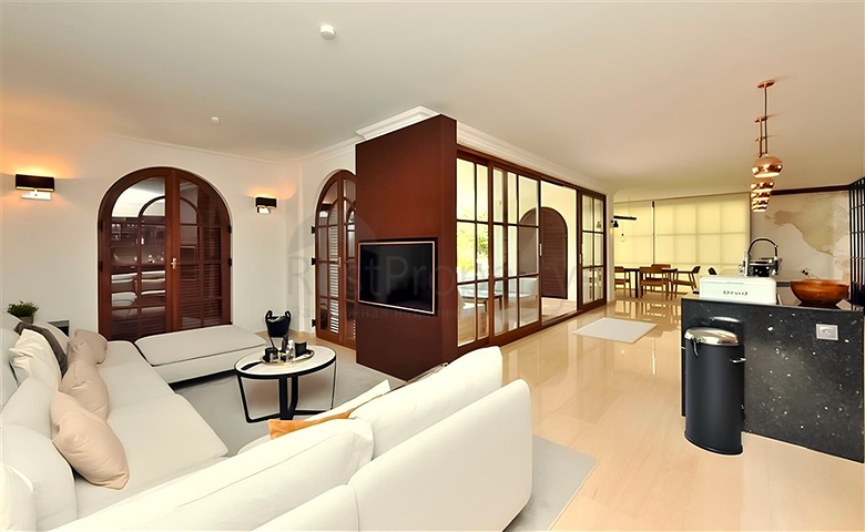 Елітна вілла 5+2 з видом на море в центрі Аланії-приватність — комфорт і розкіш в одному місці