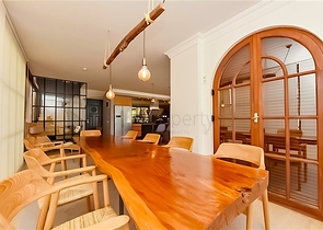 Елітна вілла 5+2 з видом на море в центрі Аланії-приватність — комфорт і розкіш в одному місці