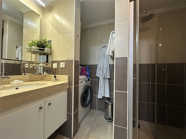 Затишна мебльована квартира 1+1 в престижному районі Джікджіллі 