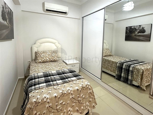 Мебльована квартира 2+1 в самому центрі Клеопатри-всього в 350 метрах від моря