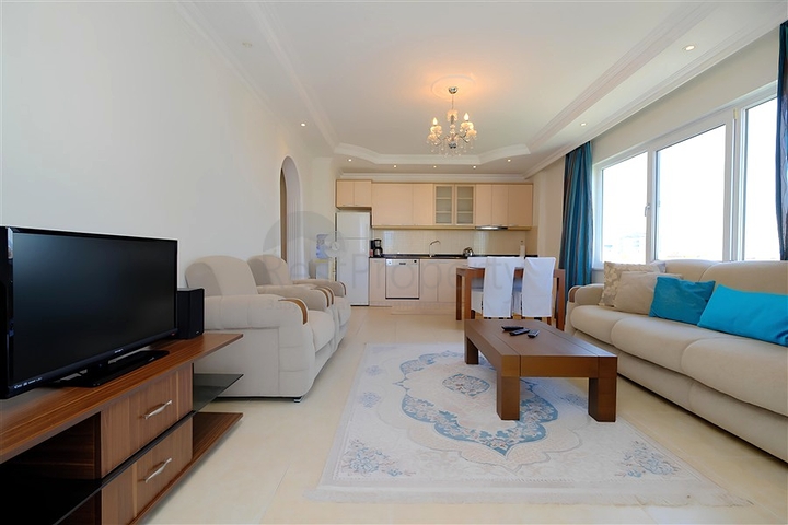 Сучасна квартира в комплексі з багатою інфраструктурою в самому центрі міста