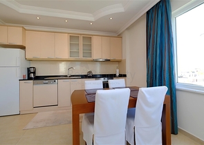 Сучасна квартира в комплексі з багатою інфраструктурою в самому центрі міста