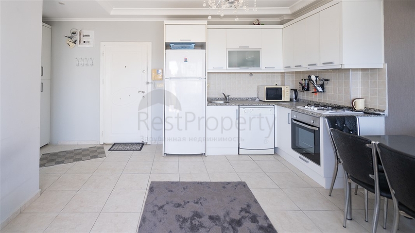 Затишна квартира 1 + 1 в сучасному житловому комплексі з багатою інфраструктурою