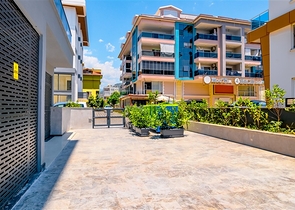 Сучасна квартира біля моря в оточенні тиші і комфорту