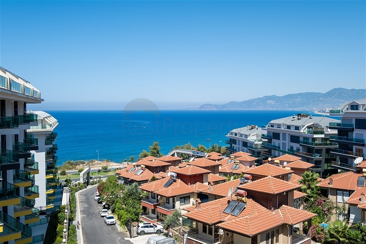 Сучасна квартира 1 + 1 з видом на море всього в 100 метрах від пляжу