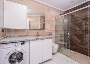 Сучасна квартира 1 + 1 з видом на море всього в 100 метрах від пляжу