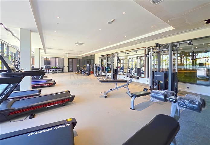 Розкішна квартира 3 + 1 з садом в елітному комплексі біля моря