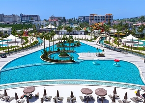 Розкішна квартира 3 + 1 з садом в елітному комплексі біля моря