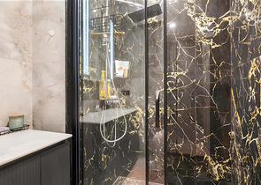 Розкішна квартира 3 + 1 з садом в елітному комплексі біля моря