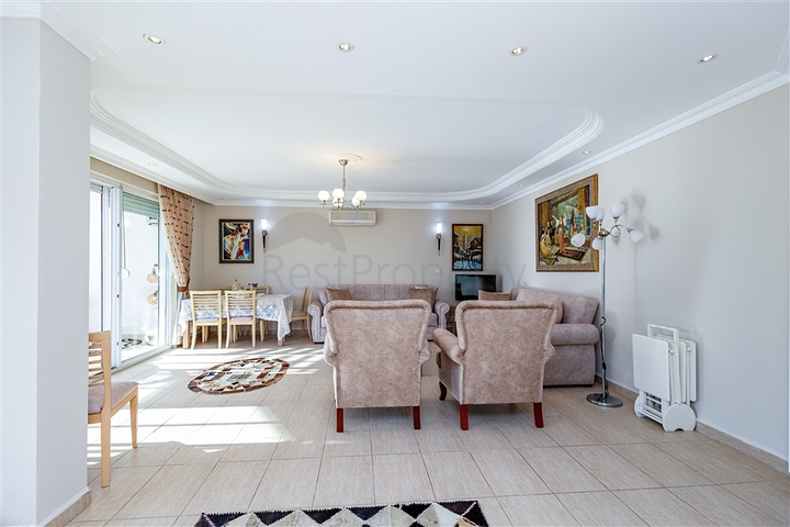 Затишна мебльована квартира 2+1 в комплексі з інфраструктурою