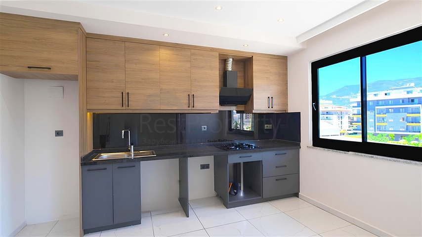 Пентхаус 2 + 1 з терасою в сучасному комплексі в районі Оба