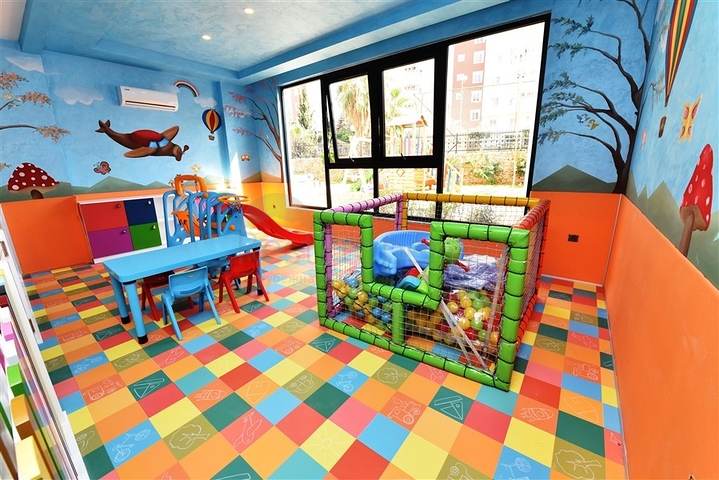 Пентхаус 2 + 1 з терасою в сучасному комплексі в районі Оба