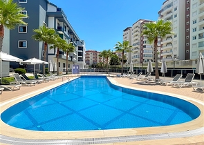 Пентхаус 2 + 1 з терасою в сучасному комплексі в районі Оба