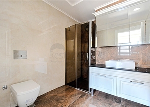 Просторий пентхаус 3 + 1 з видом на море всього в 50 метрах від пляжу